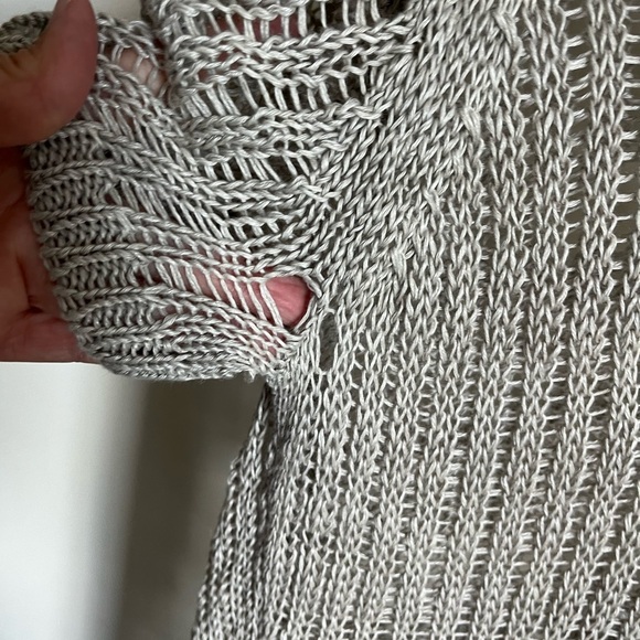 Sundance Light Gray Linen boho fun Backless Crochet Knit Top Womens sz Large GUC - Picture 5 of 15